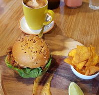 Linger Patisserie Cafe - Accommodation Mount Tamborine