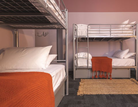 United Backpackers - Accommodation Mount Tamborine 5
