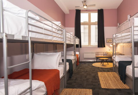United Backpackers - Accommodation Mount Tamborine 9