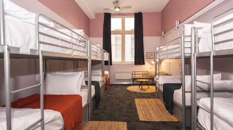 United Backpackers - Accommodation Mount Tamborine 10
