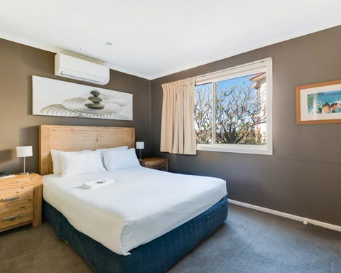 Aqualuna Beach Resort - Accommodation Mount Tamborine 2