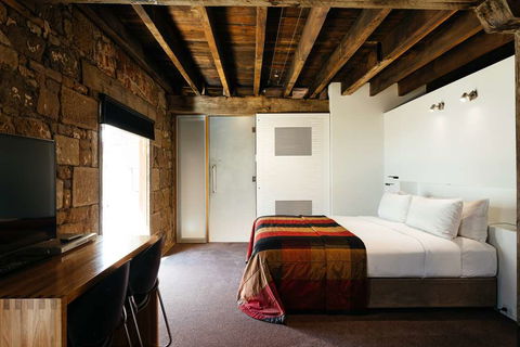 The Henry Jones Art Hotel - Accommodation Mount Tamborine 6