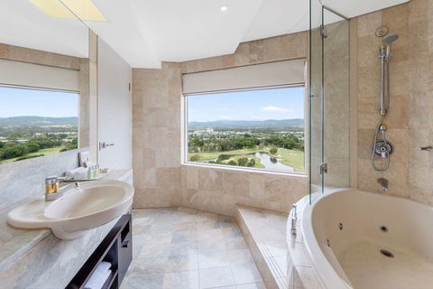RACV Royal Pines Resort - Accommodation Mount Tamborine 3