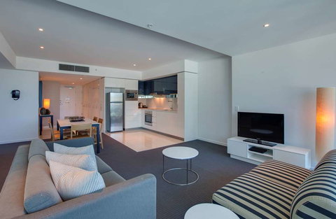 Hilton Surfers Paradise Hotel - Accommodation Mount Tamborine 16