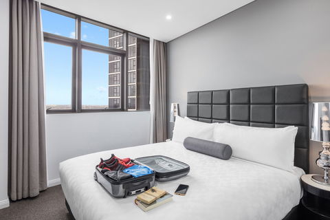 Meriton Suites Church Street, Parramatta - Accommodation Mount Tamborine 9
