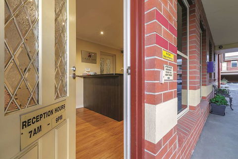 Lake Inn Ballarat - Accommodation Mount Tamborine 2