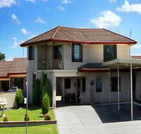 Sapphire City Motor Inn - Accommodation Mount Tamborine