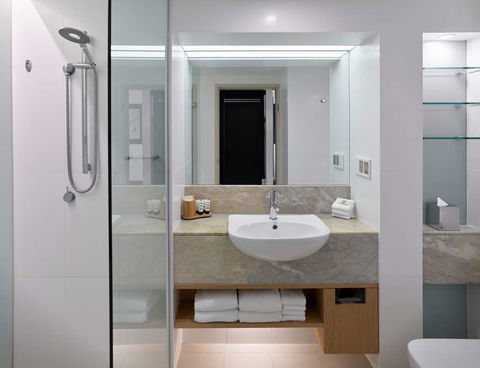 RACV Royal Pines Resort - Accommodation Mount Tamborine 2