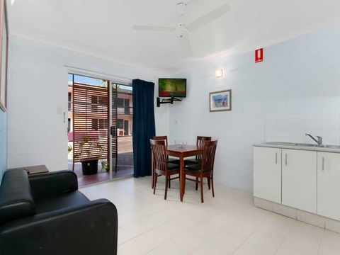 Cairns City Palms - Accommodation Mount Tamborine 0