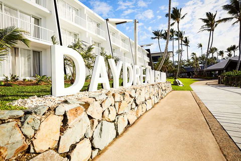 Daydream Island Resort - Accommodation Mount Tamborine 0