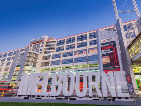 PARKROYAL Melbourne Airport - Accommodation Mount Tamborine 1