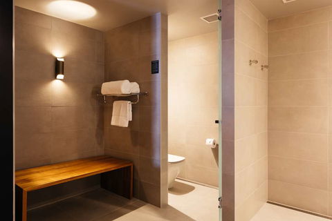 Macq 01 Hotel - Accommodation Mount Tamborine 2