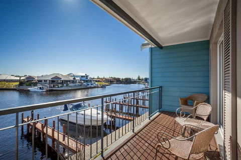 C Mandurah Resort & Serviced Apartments - Accommodation Mount Tamborine 2