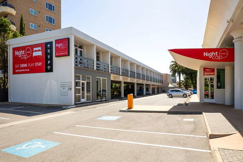 Watermark Glenelg - Accommodation Mount Tamborine 0