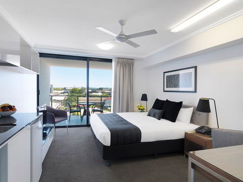 Oaks Carlyle - Accommodation Mount Tamborine 2