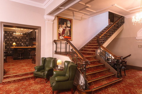 Hadley's Orient Hotel - Accommodation Mount Tamborine 2