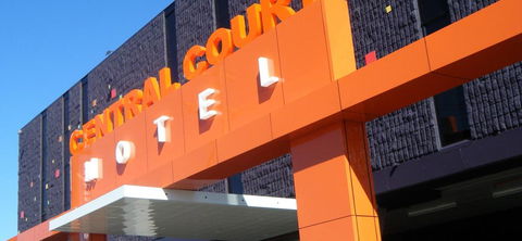 Warrnambool Central Court - Accommodation Mount Tamborine 0