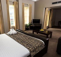 The Clarendon Hotel - Accommodation Mount Tamborine