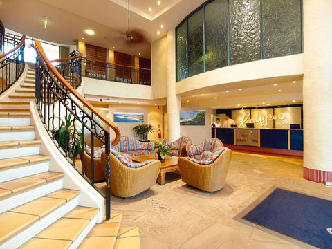 Oaks Calypso Plaza Resort - Accommodation Mount Tamborine 1