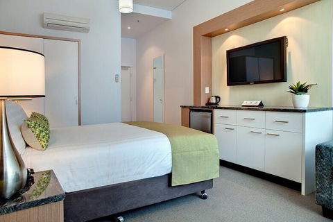 Walkers Arms Hotel - Accommodation Mount Tamborine 1