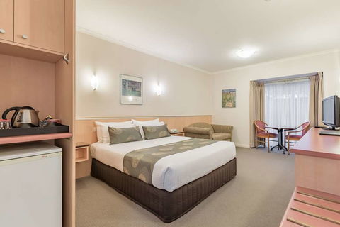 Waverley International Hotel - Accommodation Mount Tamborine 1