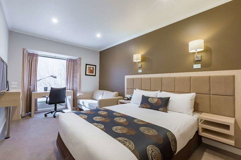 Waverley International Hotel - Accommodation Mount Tamborine 2