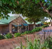 Quality Suites Banksia Gardens - Accommodation Mount Tamborine