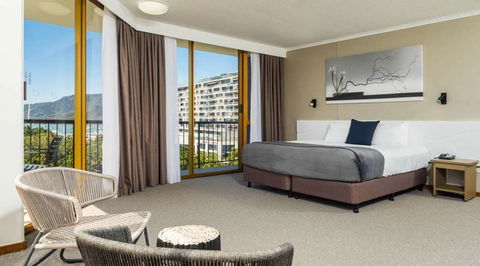 Pacific Hotel Cairns - Accommodation Mount Tamborine 9