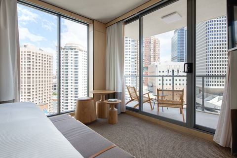 Zara Tower Serviced Apartments - Accommodation Mount Tamborine 1