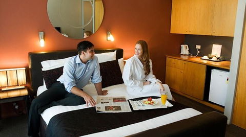 The Clarendon Hotel - Accommodation Mount Tamborine 2
