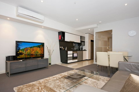 Astra Apartments Perth - Accommodation Mount Tamborine 1