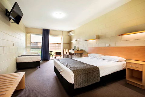 Dalrymple Motel - Accommodation Mount Tamborine 2