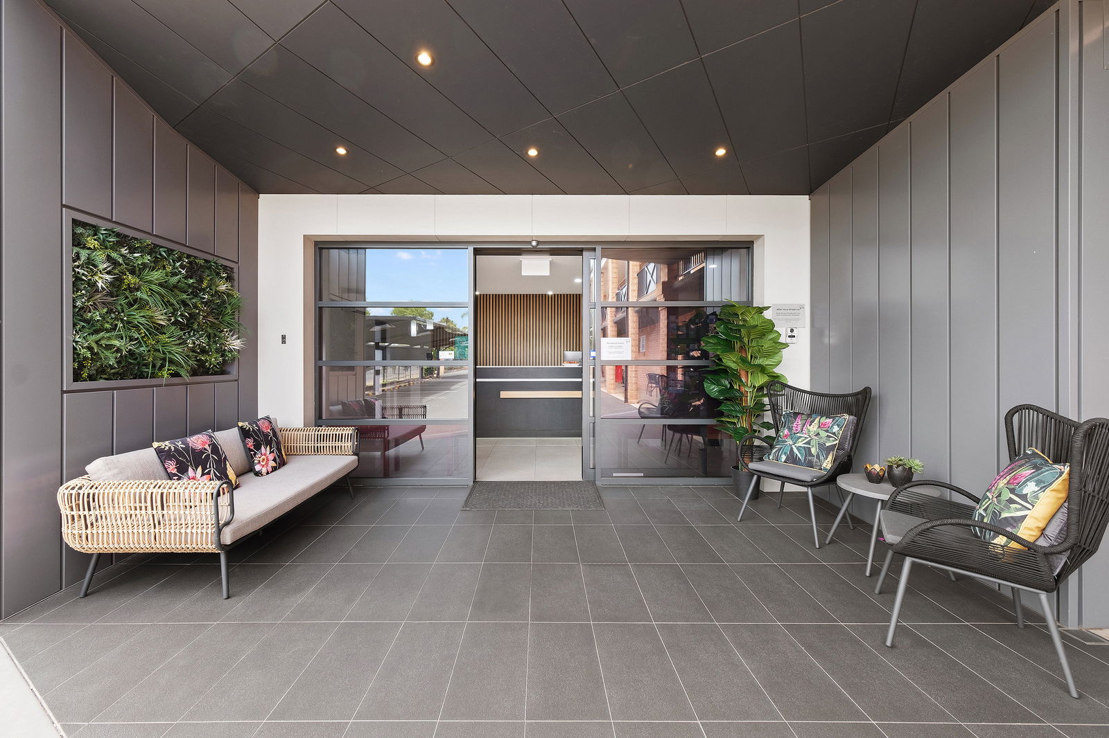 Dubbo NSW Accommodation Mount Tamborine