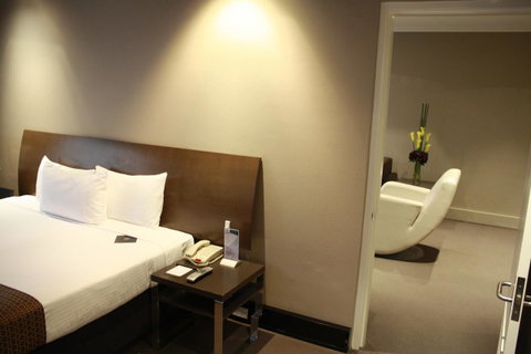 Pavilion On Northbourne - Accommodation Mount Tamborine 35