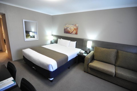 Pavilion On Northbourne - Accommodation Mount Tamborine 19