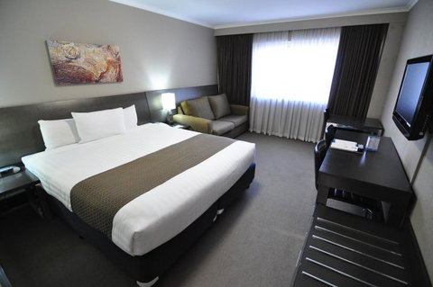 Pavilion On Northbourne - Accommodation Mount Tamborine 4