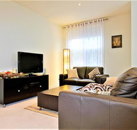Accommodate Canberra - Trieste - Accommodation Mount Tamborine