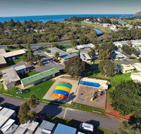 Victor Harbor Holiday  Cabin Park - Accommodation Mount Tamborine