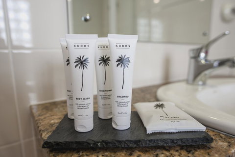 Marina Hotel - Accommodation Mount Tamborine 1