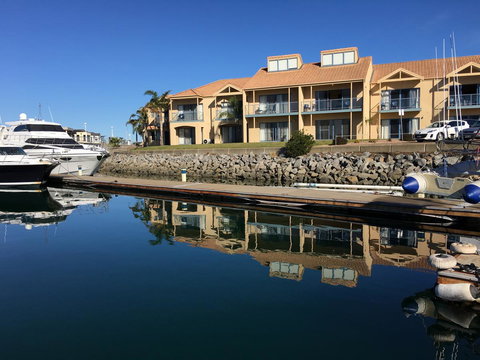 Marina Hotel - Accommodation Mount Tamborine 35