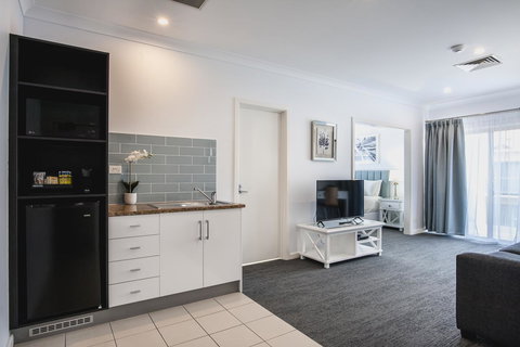 Marina Hotel - Accommodation Mount Tamborine 12