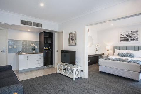 Marina Hotel - Accommodation Mount Tamborine 26