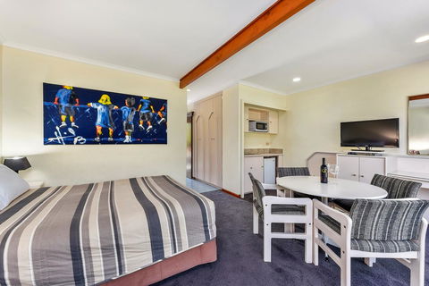 William Macintosh Motor Lodge - Accommodation Mount Tamborine 19