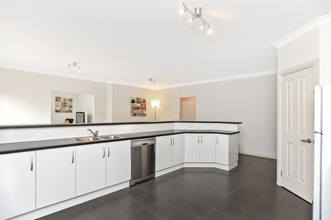 'The Hidden Diamond' - Normanville - Accommodation Mount Tamborine 19