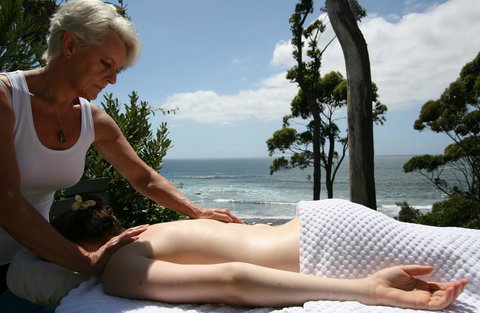 Mollymook Beach Waterfront - Accommodation Mount Tamborine 20