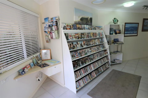 Mollymook Beach Waterfront - Accommodation Mount Tamborine 15