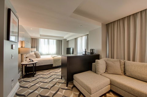 Mayfair Hotel - Accommodation Mount Tamborine 5