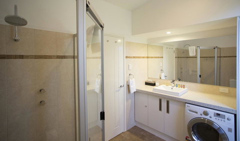 Barossa Pavilions & Glasshouse - Accommodation Mount Tamborine 12