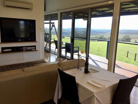 Barossa Pavilions & Glasshouse - Accommodation Mount Tamborine 17