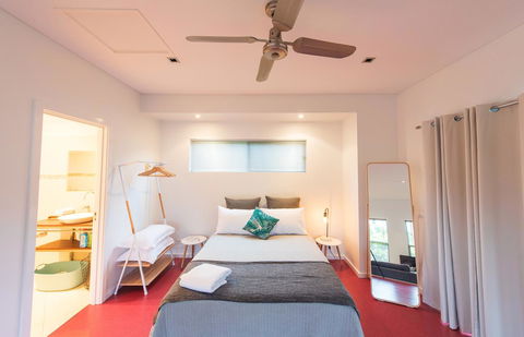 S T U D I O 22 Peaceful Retreat With Garden Views - Accommodation Mount Tamborine 3